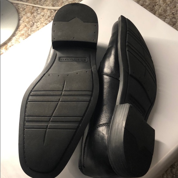 Bostonian Flexlite Dress Shoes - Picture 8 of 8